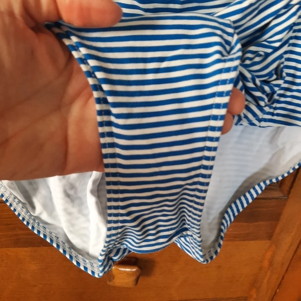 Nip Tuck Swim Sorrento Stripe Joanne One Piece Swimsuit Blue Mini Stripes Size 8